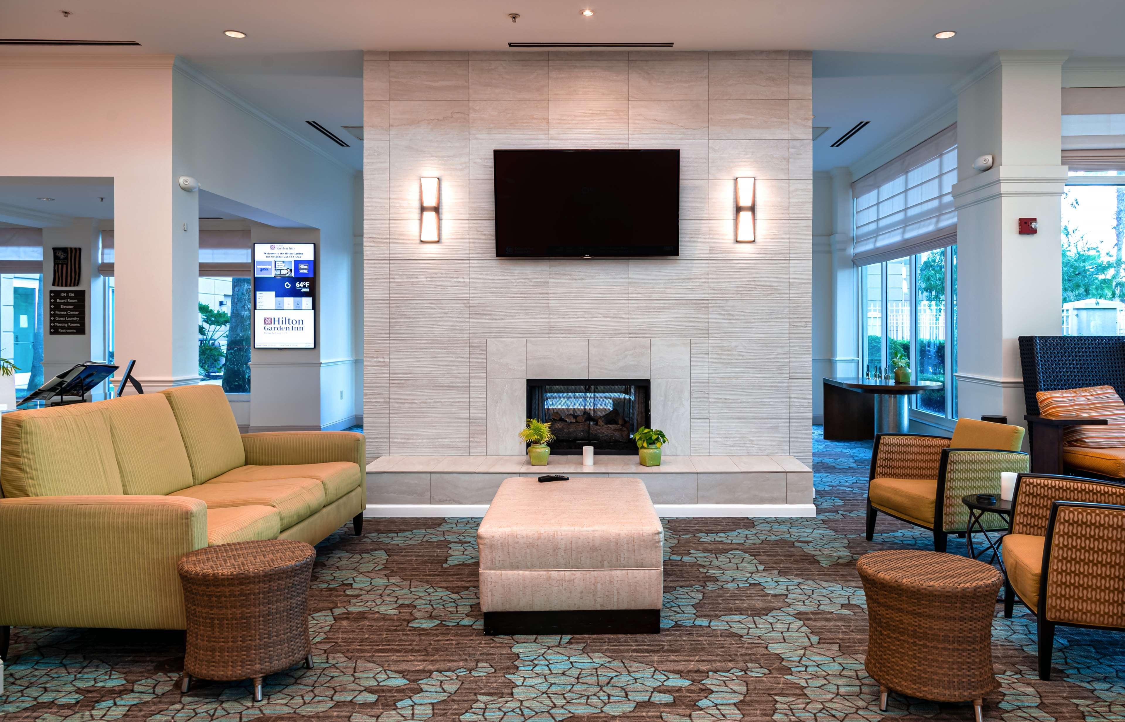 Hilton Garden Inn Orlando East - Ucf Area Alafaya Екстер'єр фото