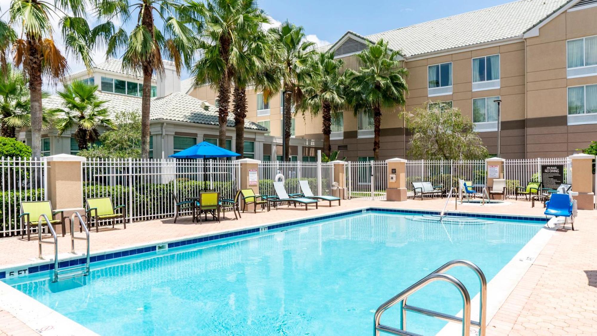 Hilton Garden Inn Orlando East - Ucf Area Alafaya Екстер'єр фото